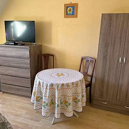 Chez Nous B&B 사흘라 라 카네다